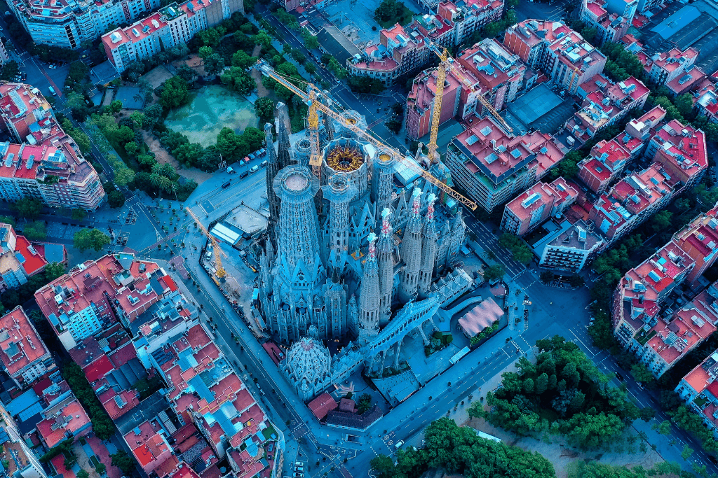 Wird Gaudis Sagrada Familia im Jahr 2026 endlich fertiggestellt sein?